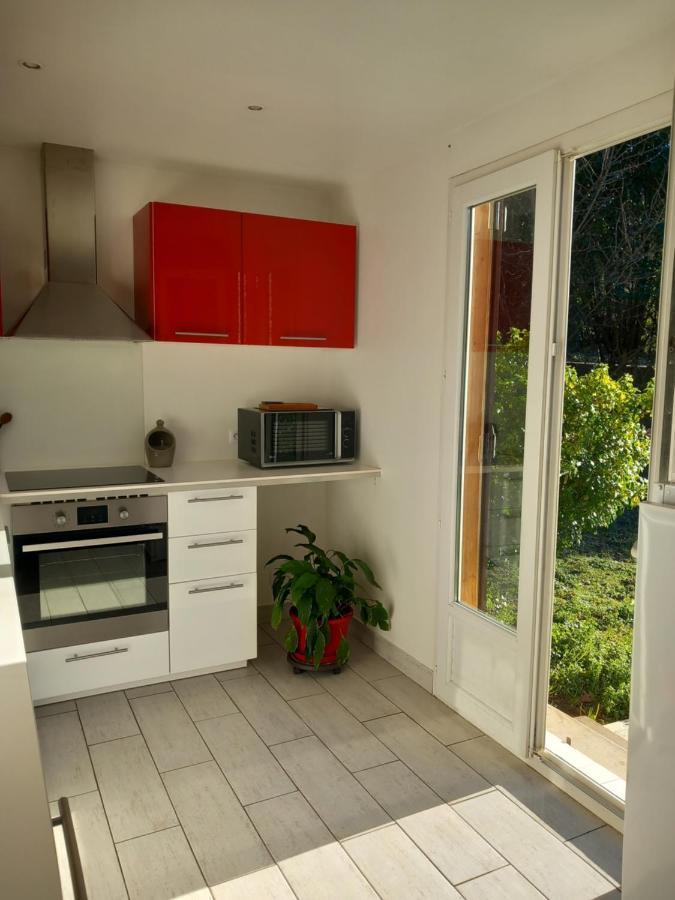 Petit Chalet En Bois Reynes ภายนอก รูปภาพ